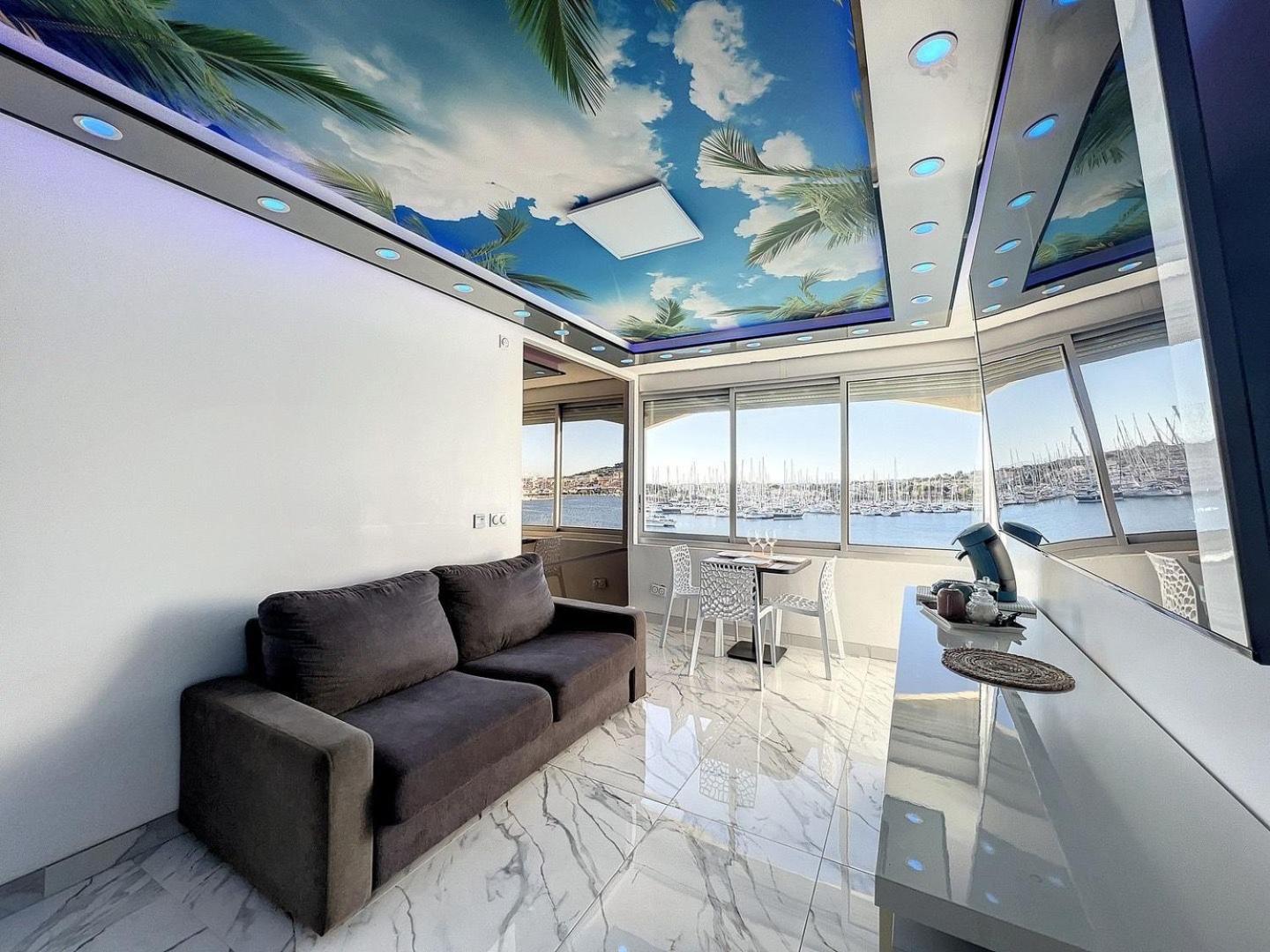 240 Magnifique Deluxe Hammam Vue Apartment Agde